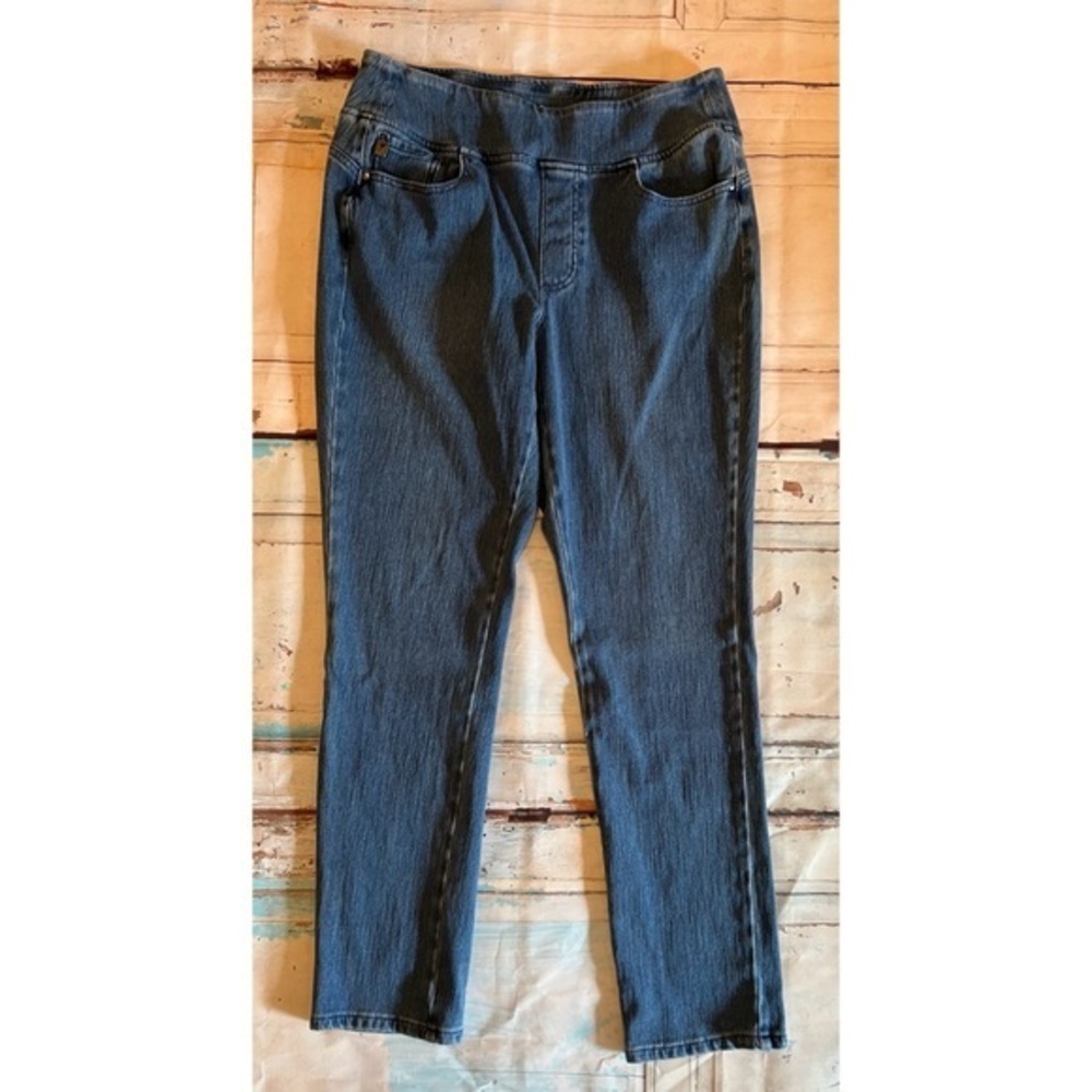 Women's BELLE By Kim Gravel Size 14T Stretch Denim Jeans Light wash New. #680